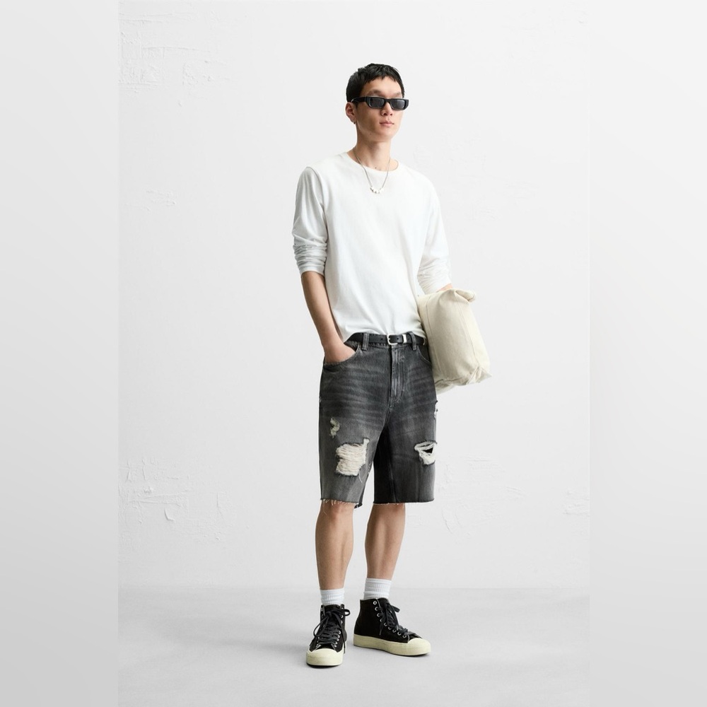 Levi's Charcoal Gray Denim distressed jean shorts men’s size 36